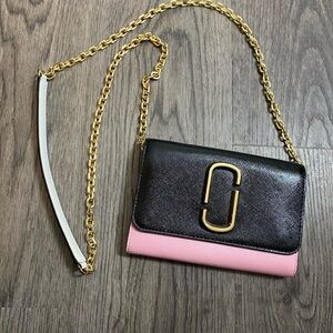 Marc Jacobs Black and Pink Chain Crossbody Bag